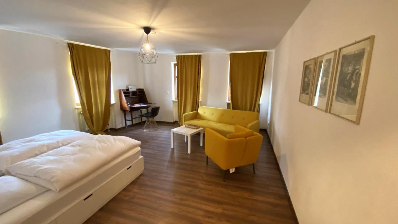 Hotel Sonne Wassertruedingen Luaran gambar