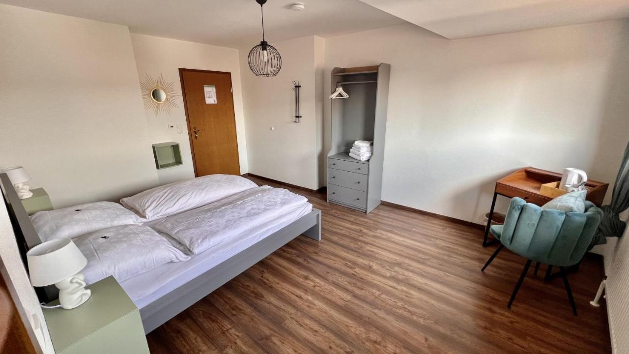 Hotel Sonne Wassertruedingen Luaran gambar